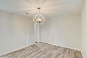 W Coombs Street-017