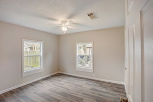 W Coombs Street-006