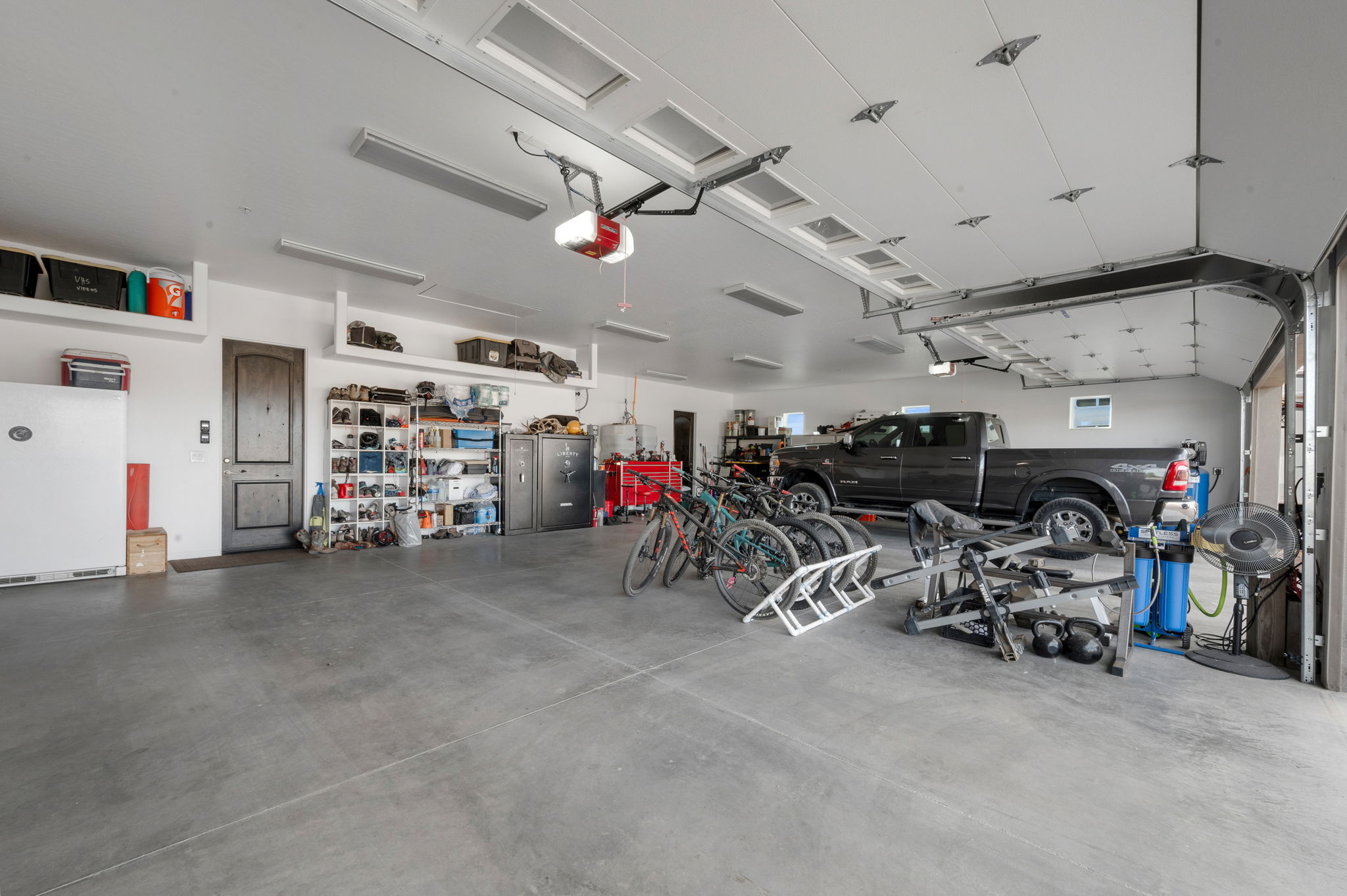 4 car garage