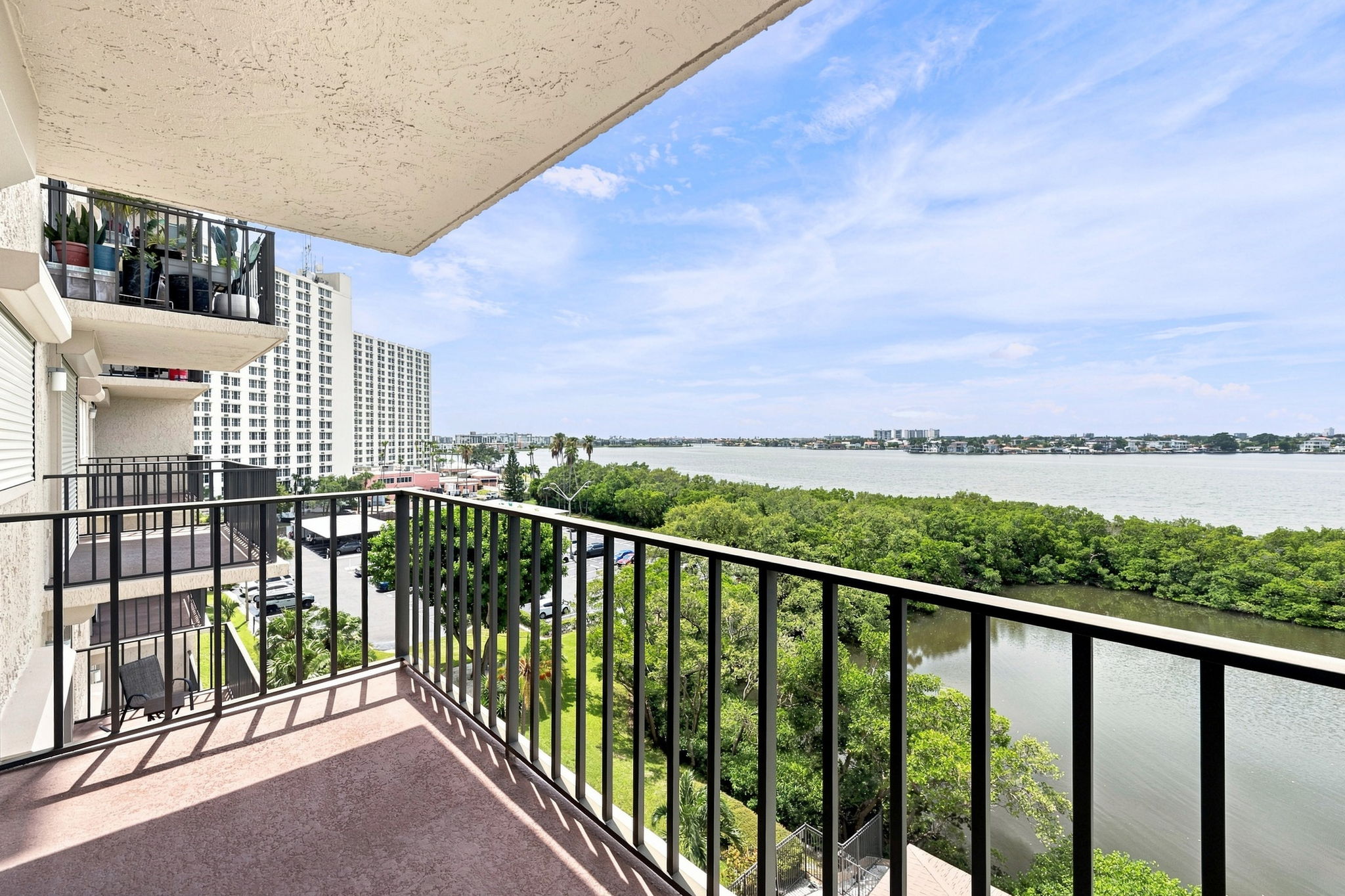 Balcony2