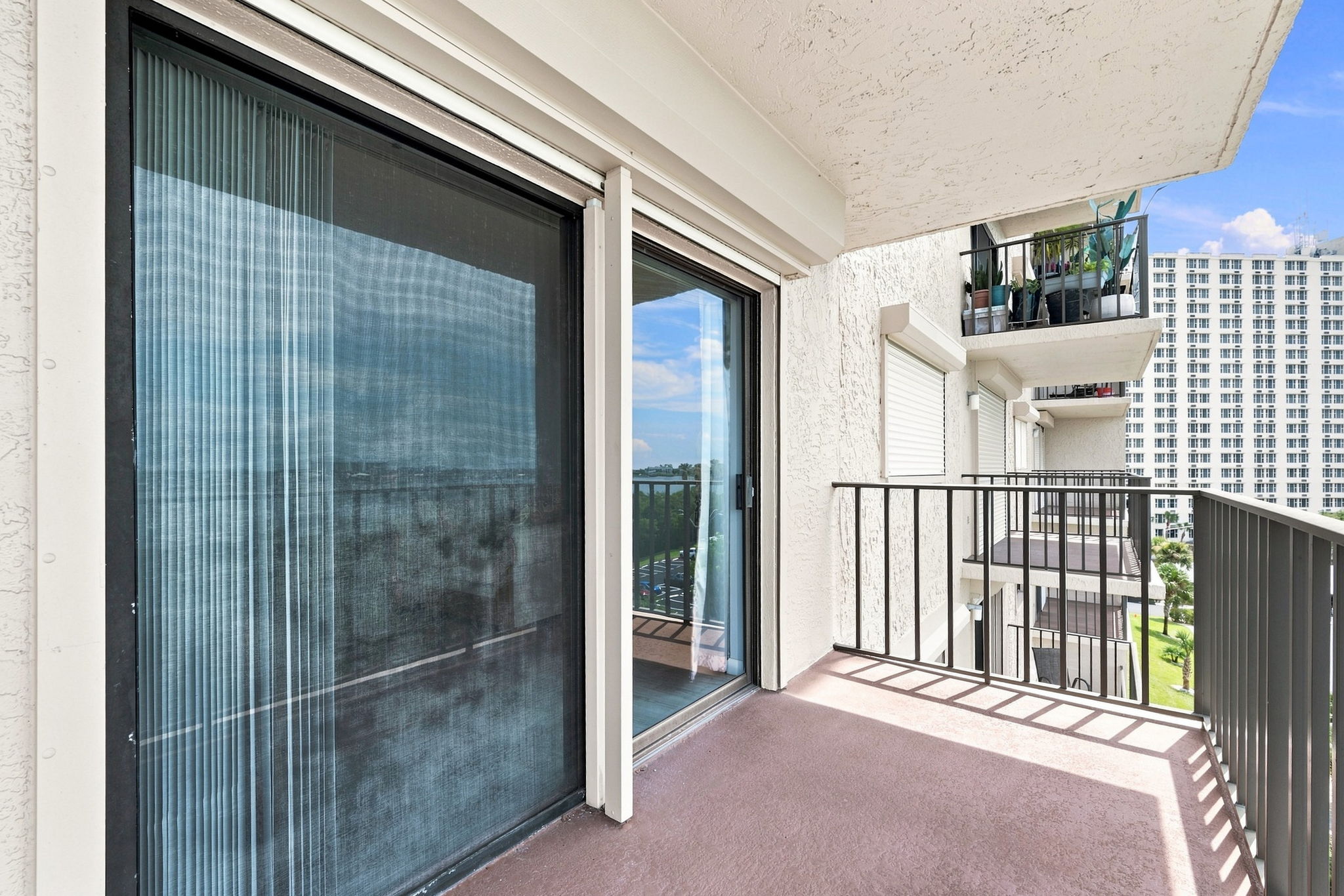 Balcony3
