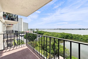 Balcony2