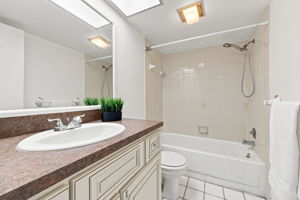 Bathroom2