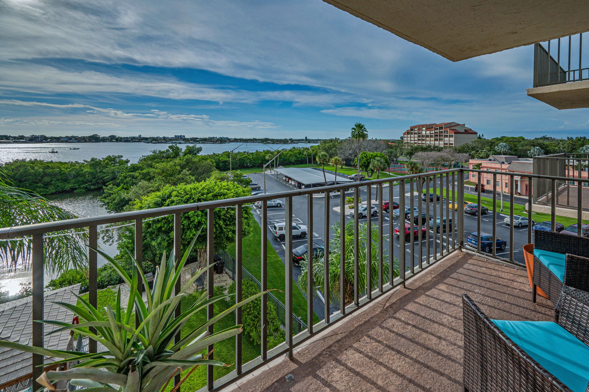 Balcony1