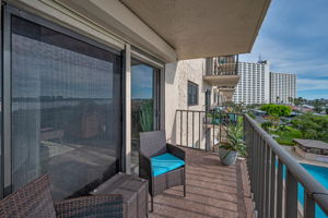Balcony3