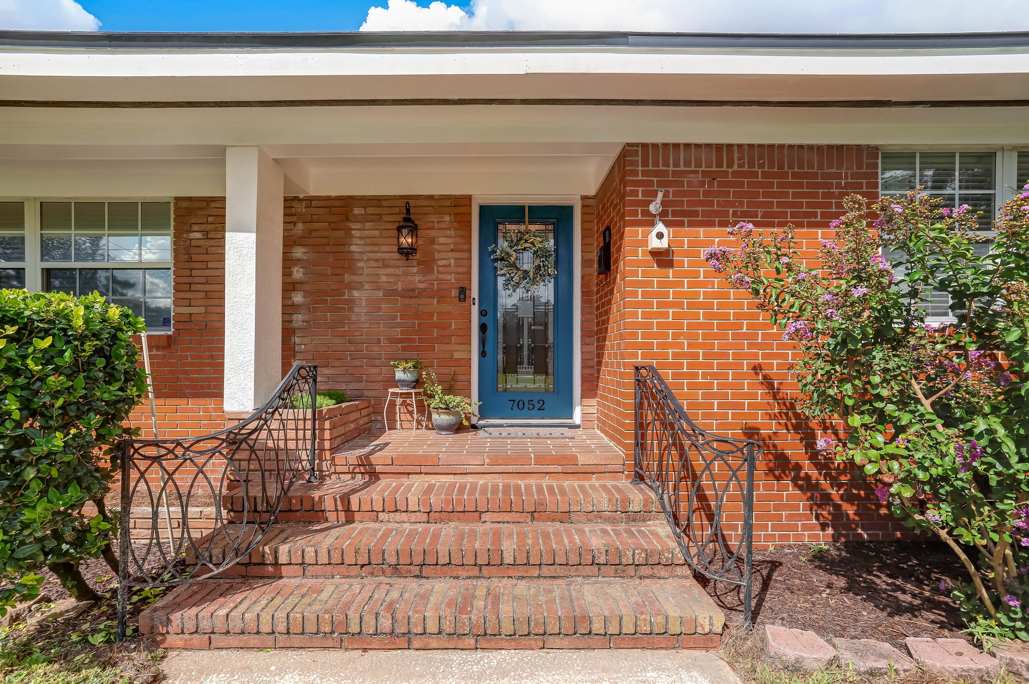 Front Entry Detail