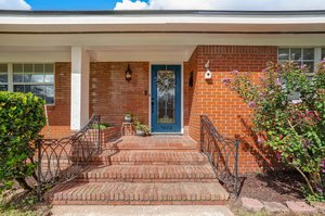 Front Entry Detail