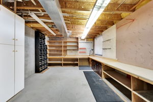  Photo 35