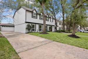 706 Bison Dr, Houston, TX 77079, USA Photo 2