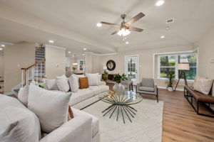 706 Bison Dr, Houston, TX 77079, USA Photo 5