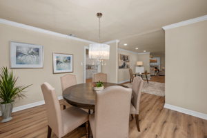 706 Bison Dr, Houston, TX 77079, USA Photo 13