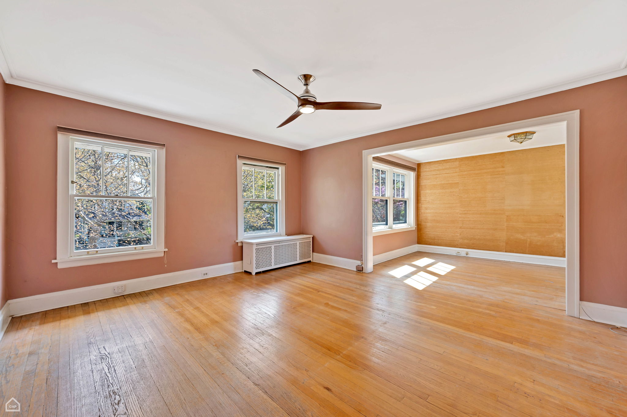706 Forest Ave_025