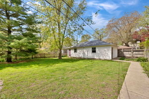 706 Forest Ave_005
