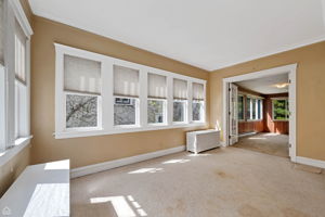 706 Forest Ave_009