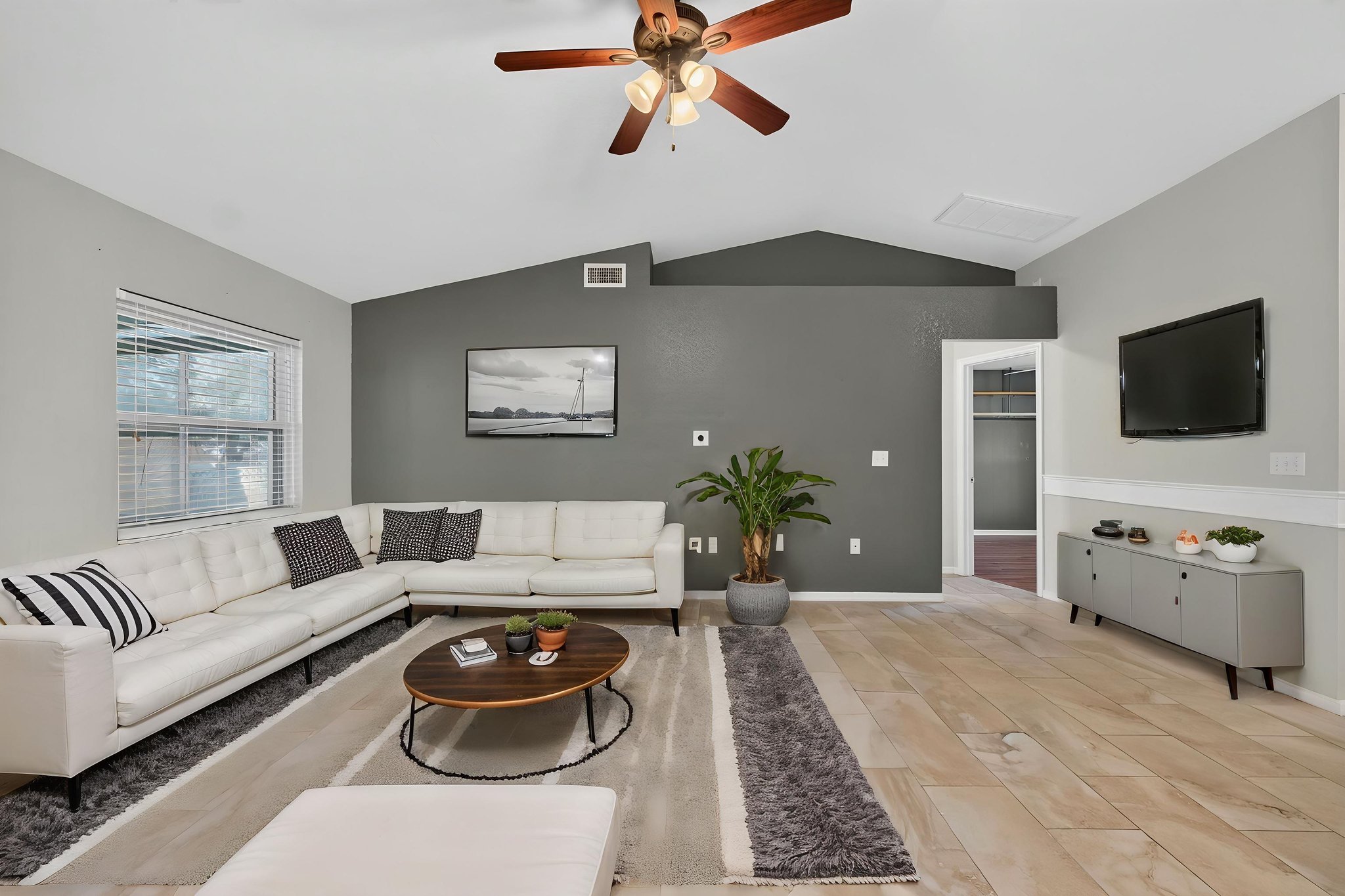 706 Highland Crest Loop-Lake Wales, FL 33853-16 virtually staged.jpeg