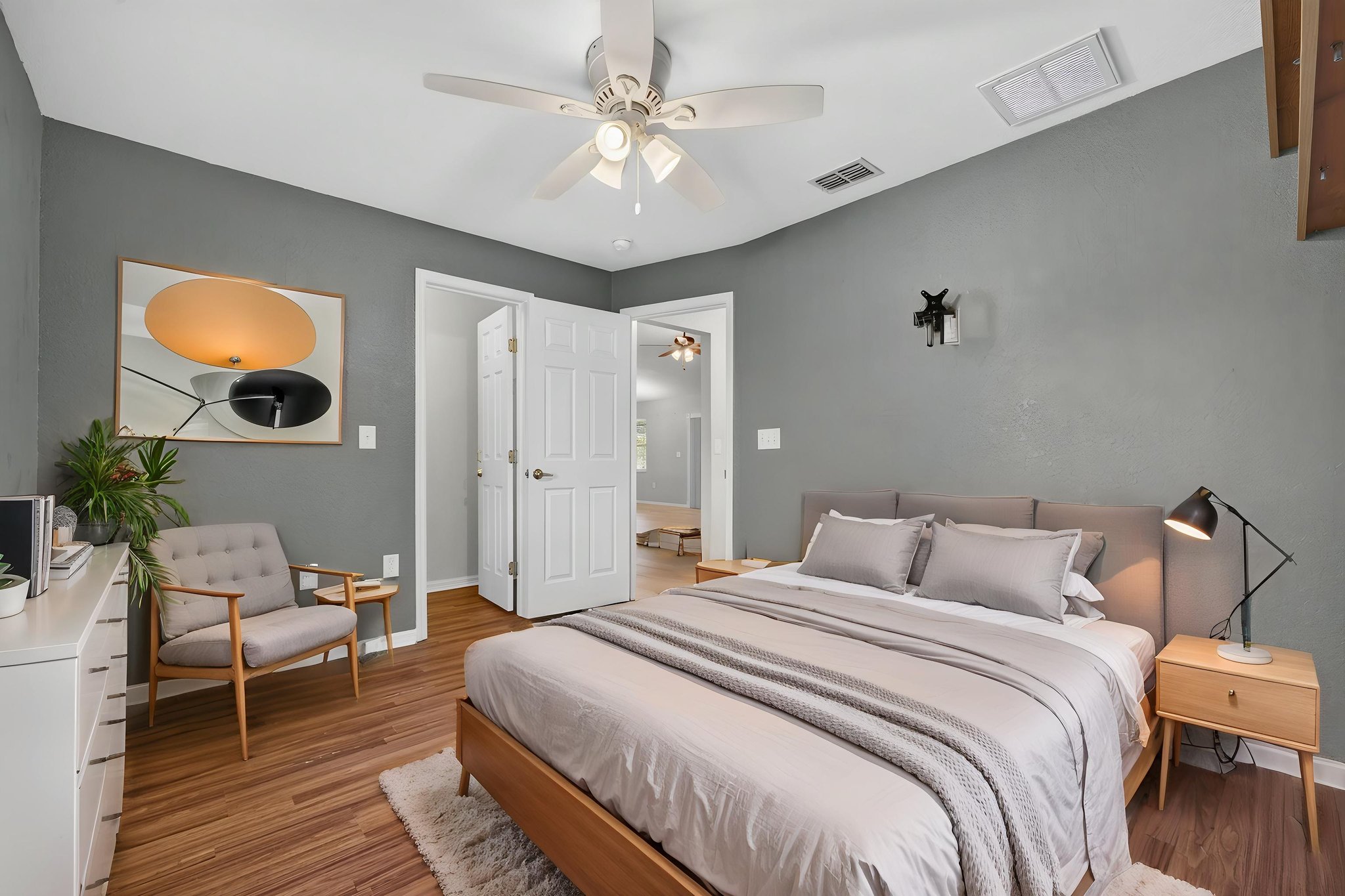 706 Highland Crest Loop-Lake Wales, FL 33853-48 virtually staged.jpeg