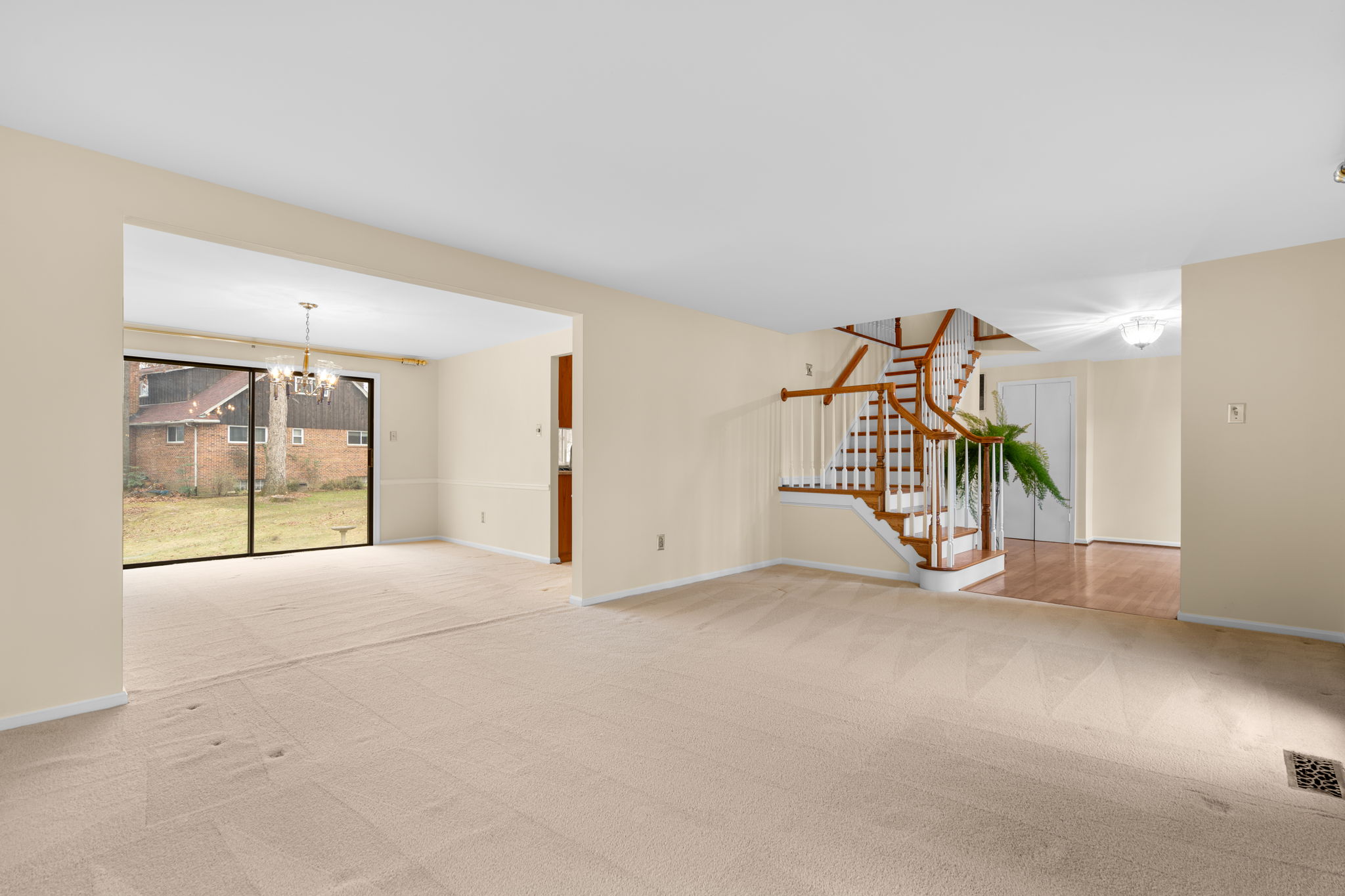 Living Room/Dining Room