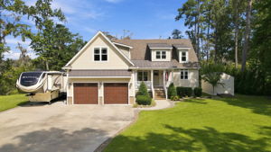  Photo 0