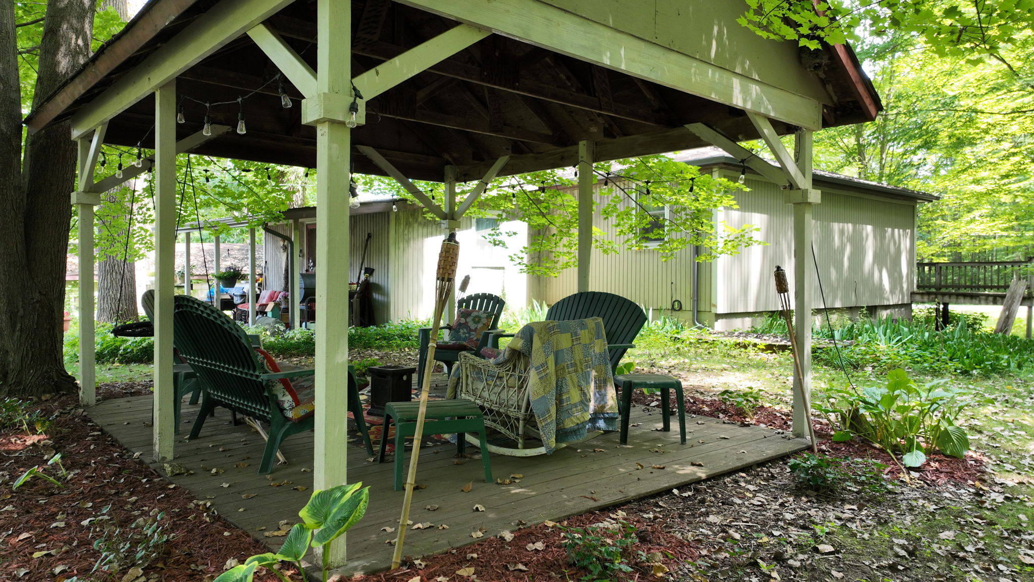  Photo 10
