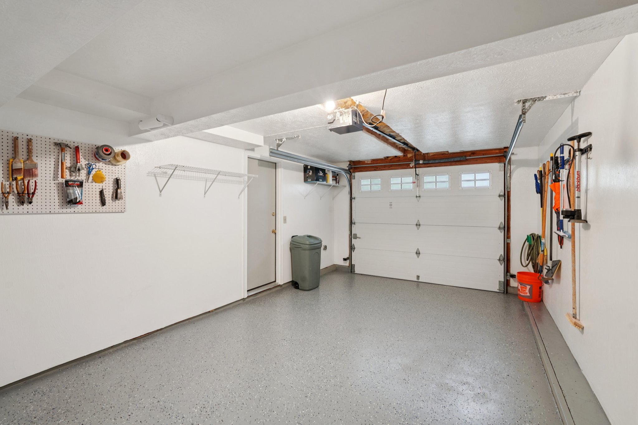 Sweetwater Dr-S2908-028.jpg