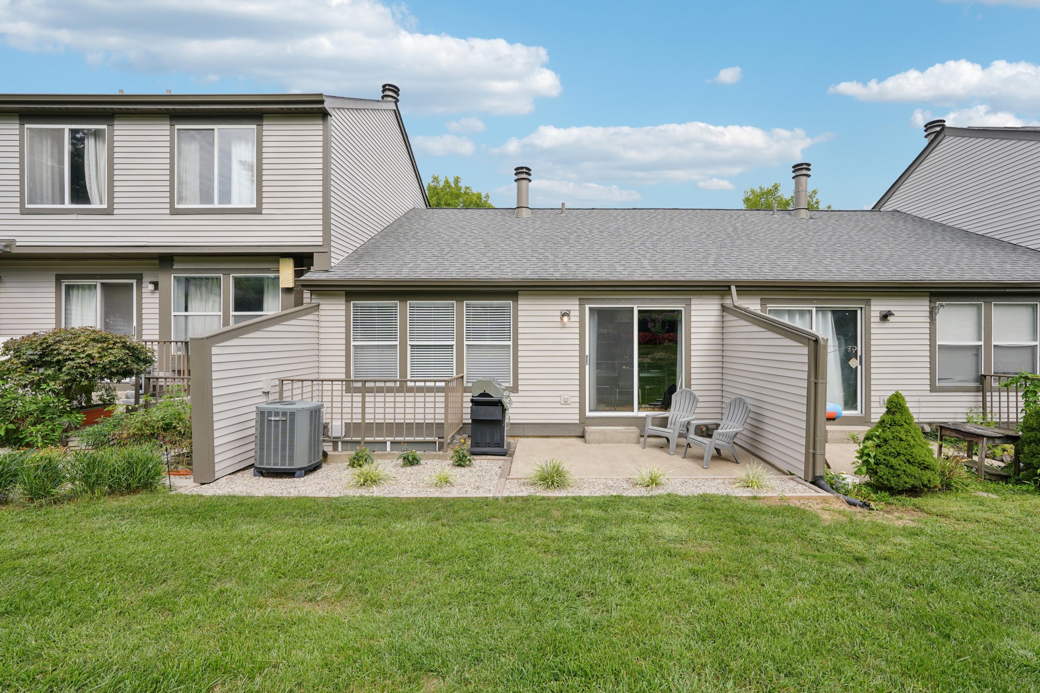 Sweetwater Dr-S2908-038.jpg