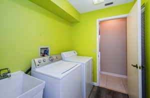 Laundry Room-2