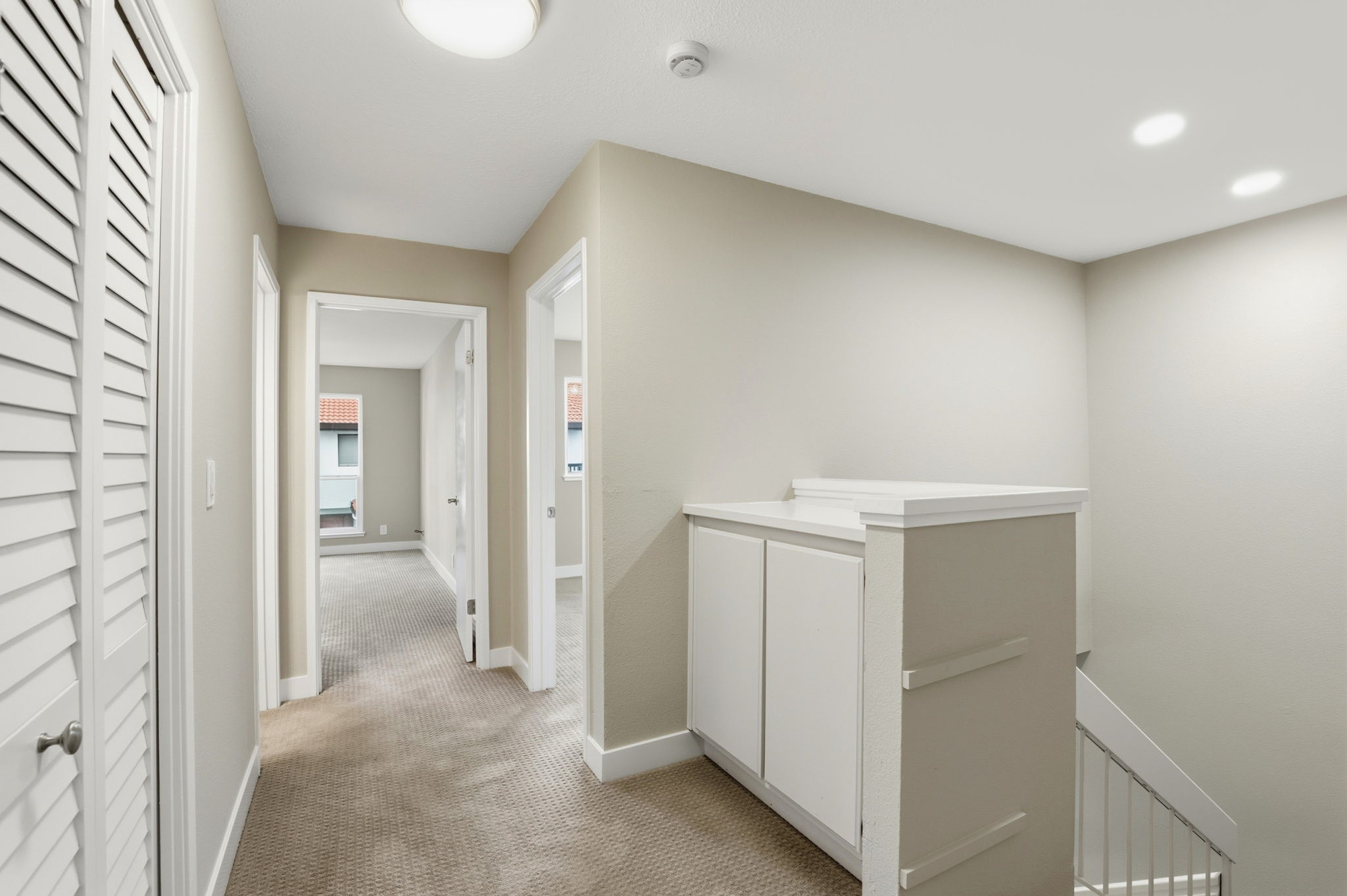 014_f8_7067 Mt Vernon Way