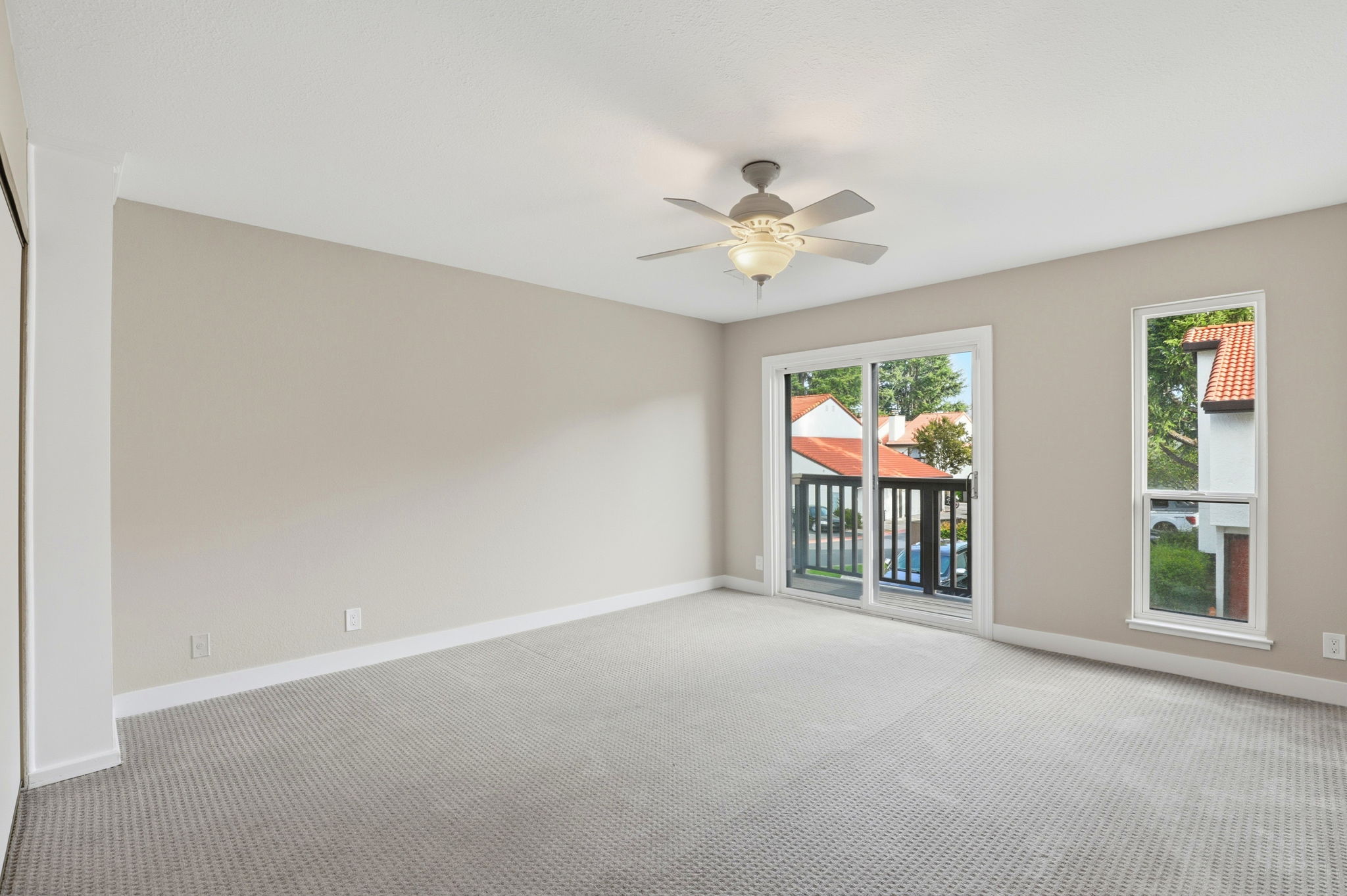 019_f8_7067 Mt Vernon Way