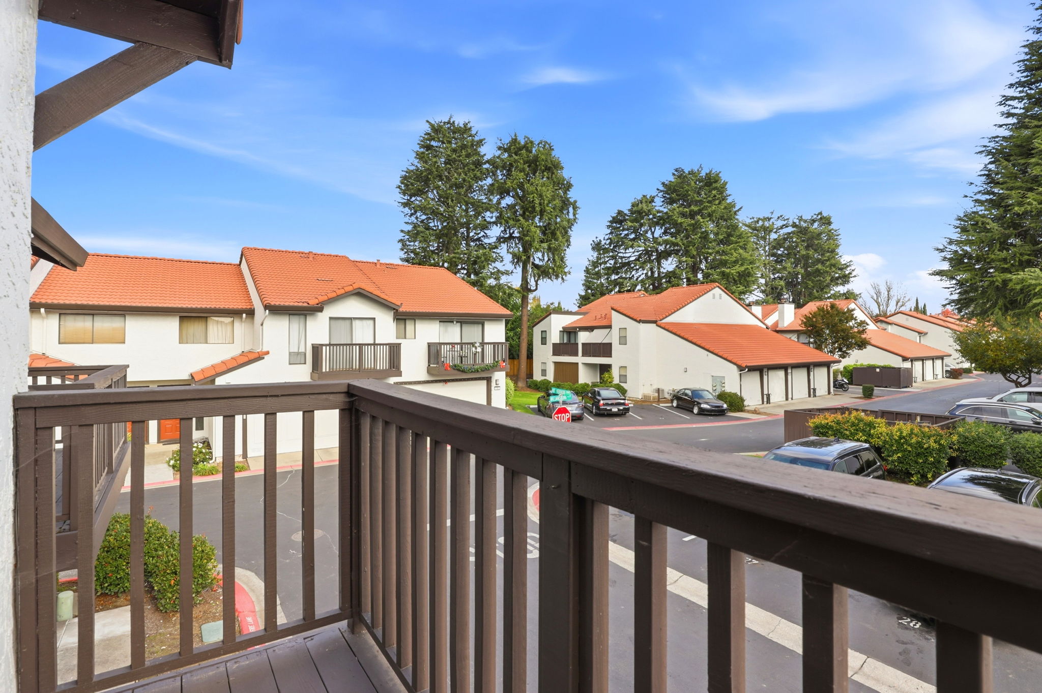 031_f8_7067 Mt Vernon Way