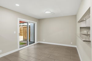 013_f8_7067 Mt Vernon Way