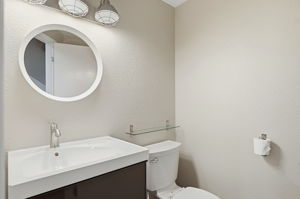 024_f8_7067 Mt Vernon Way