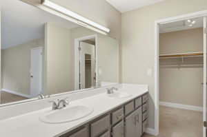 026_f8_7067 Mt Vernon Way