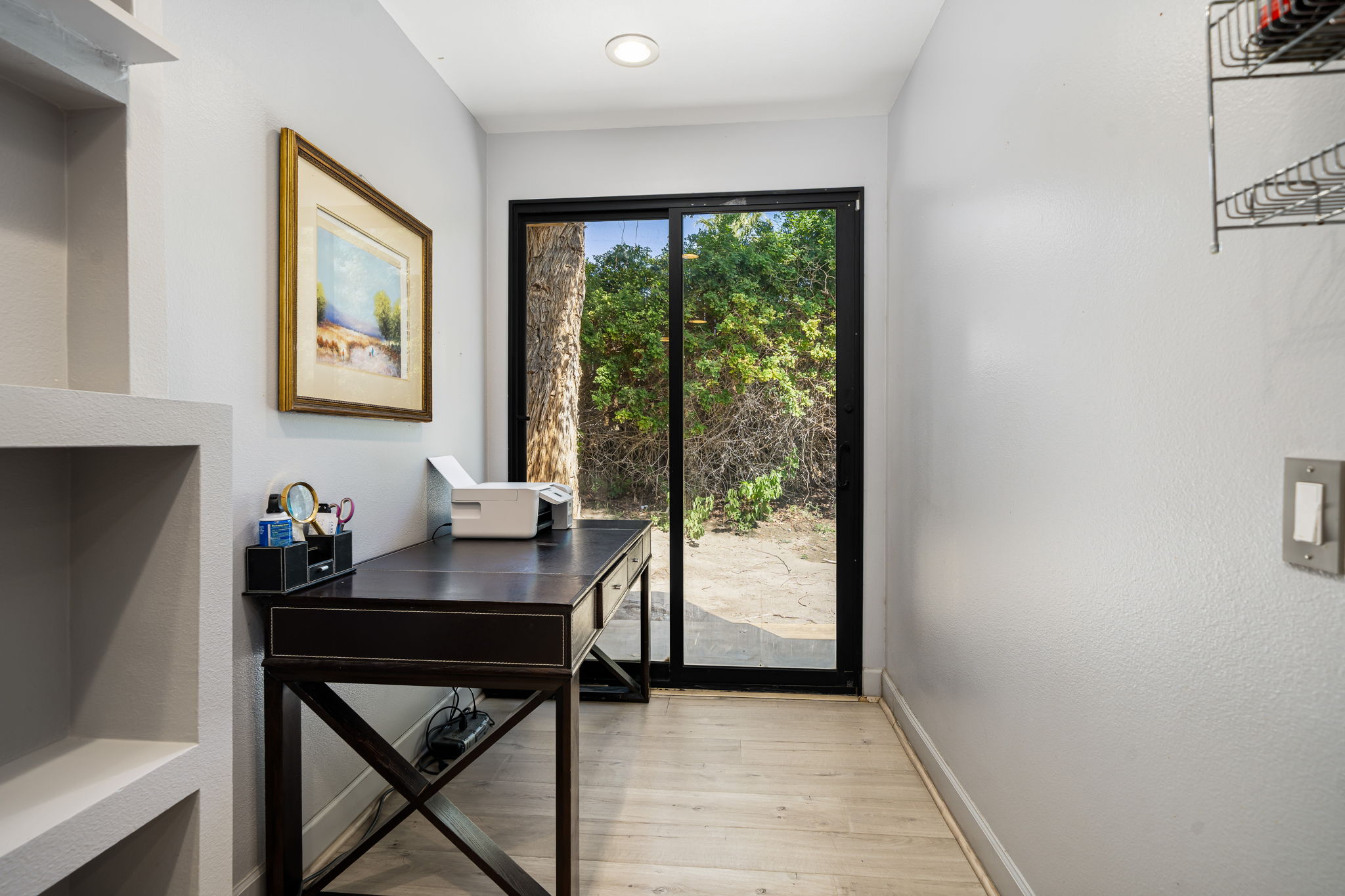  Photo 27