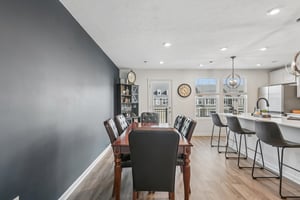 Axford Bay Dr-S0909-012.jpg