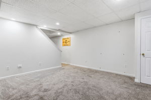  Photo 35