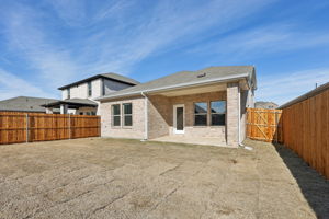 DFW - Simpson Crossing - 707 Lullaby Ln, Lowry Crossing, TX 75407 - 037