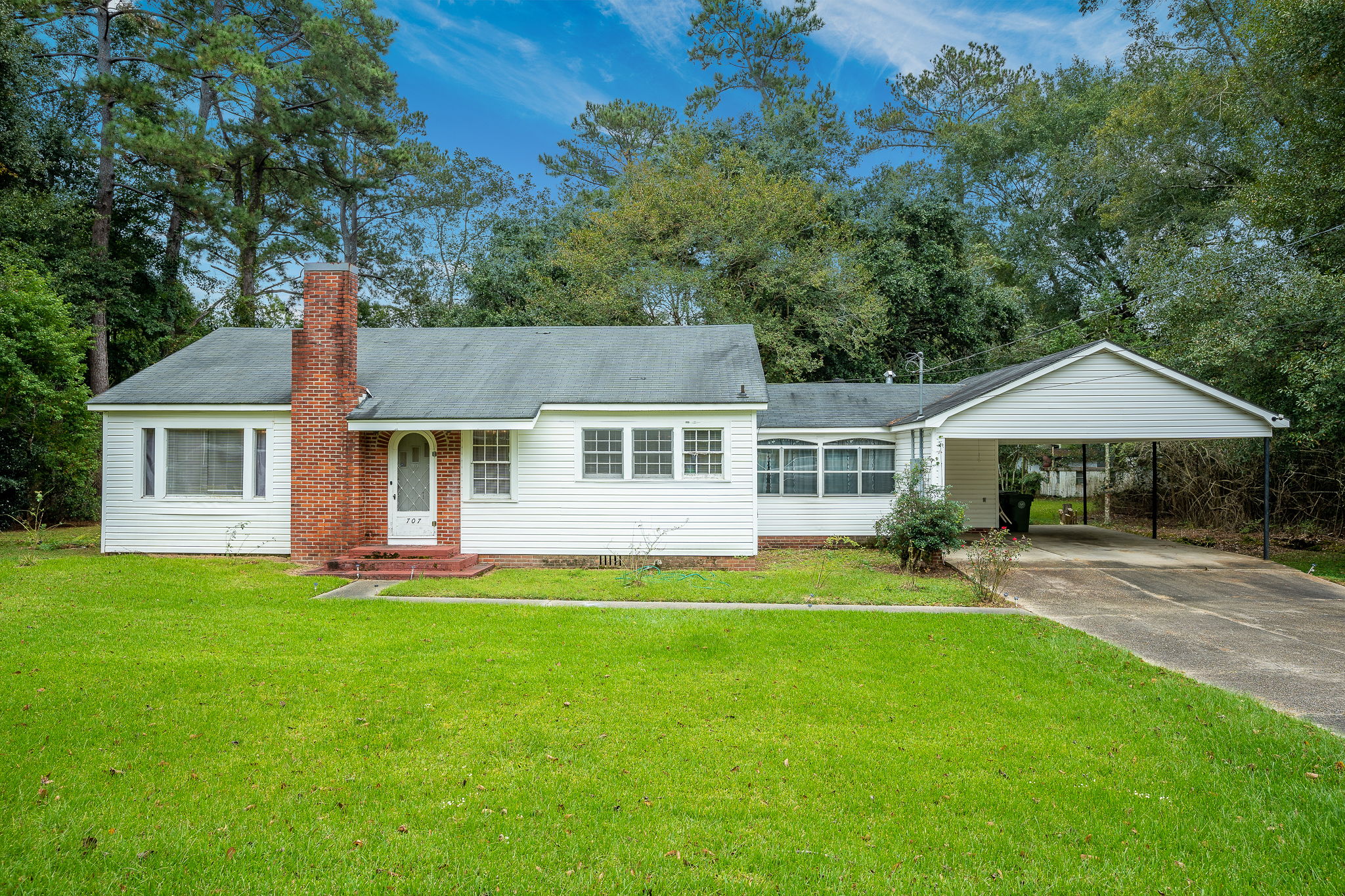 Front of House View 1