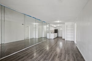 S 2nd St-S2011-003.jpg