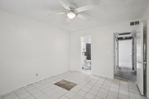 S 2nd St-S2011-008.jpg