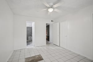 S 2nd St-S2011-009.jpg