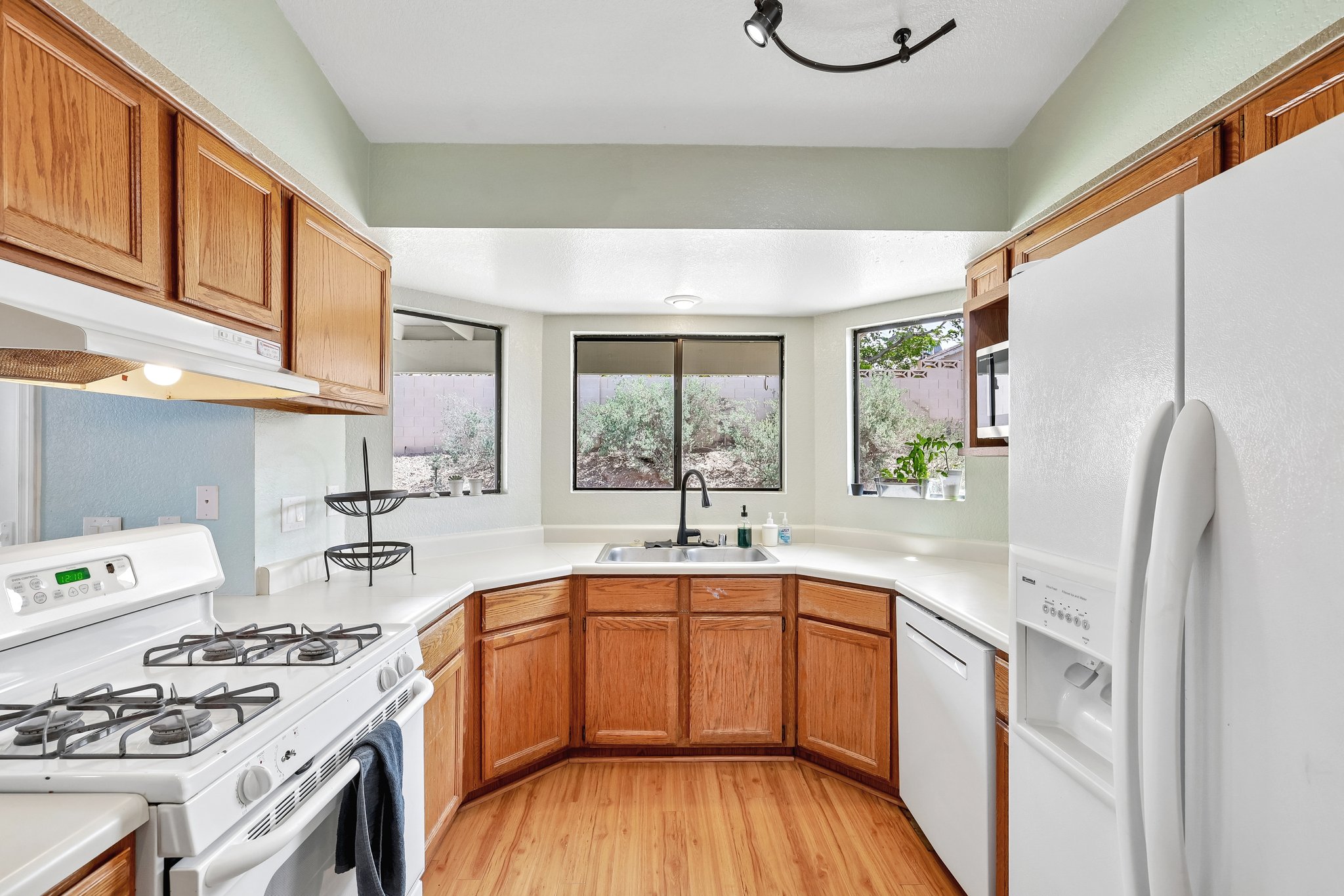 211103 - 707 Skipjack Dr, Henderson, NV 89015-S0505-012.jpg