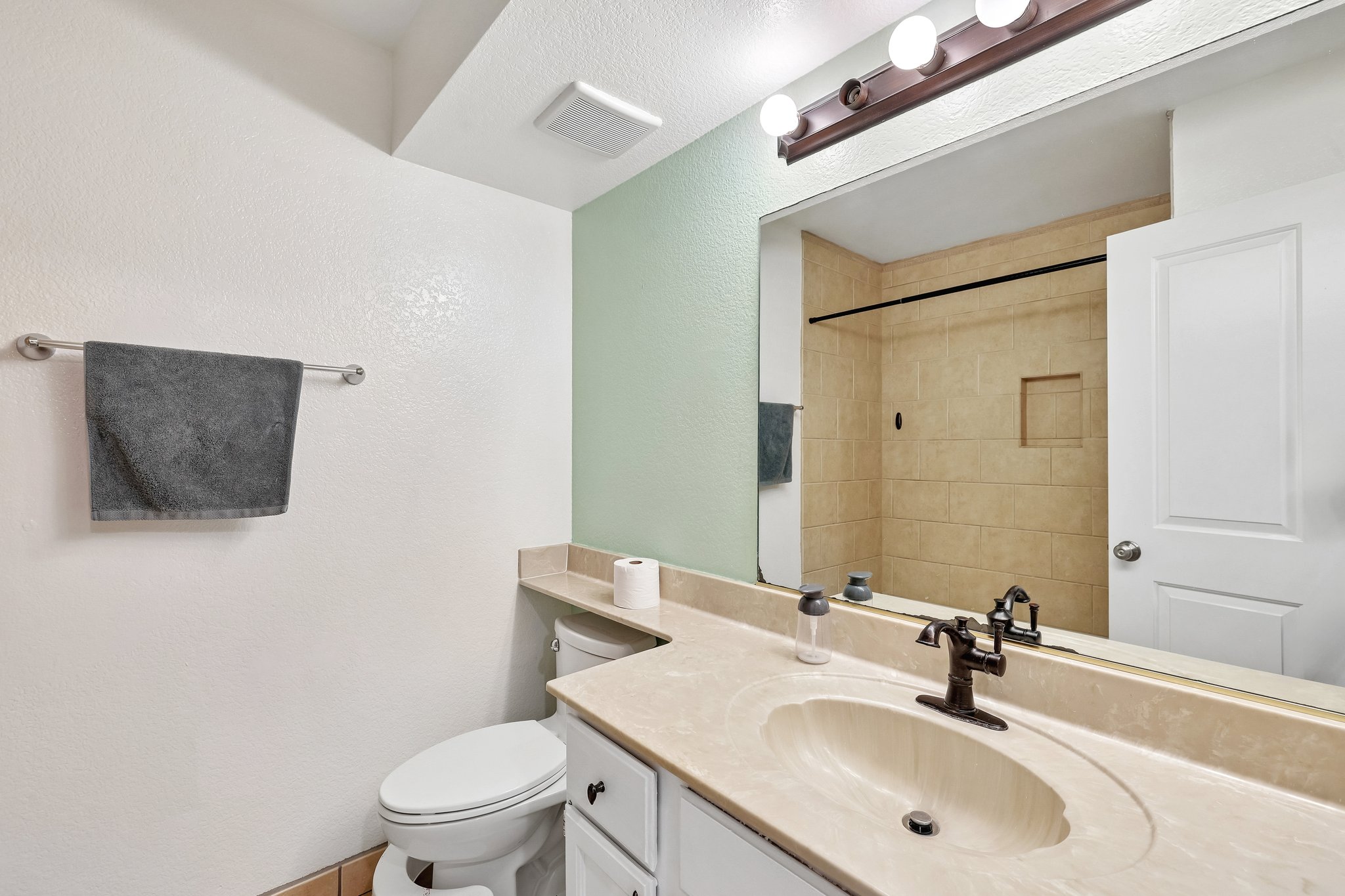 211103 - 707 Skipjack Dr, Henderson, NV 89015-S0505-016.jpg