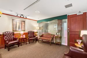 W Moreland Blvd-S2108-016.jpg