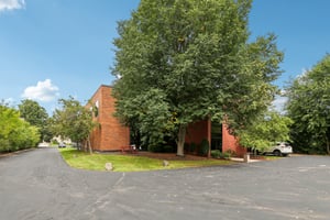 W Moreland Blvd-S2108-034.jpg