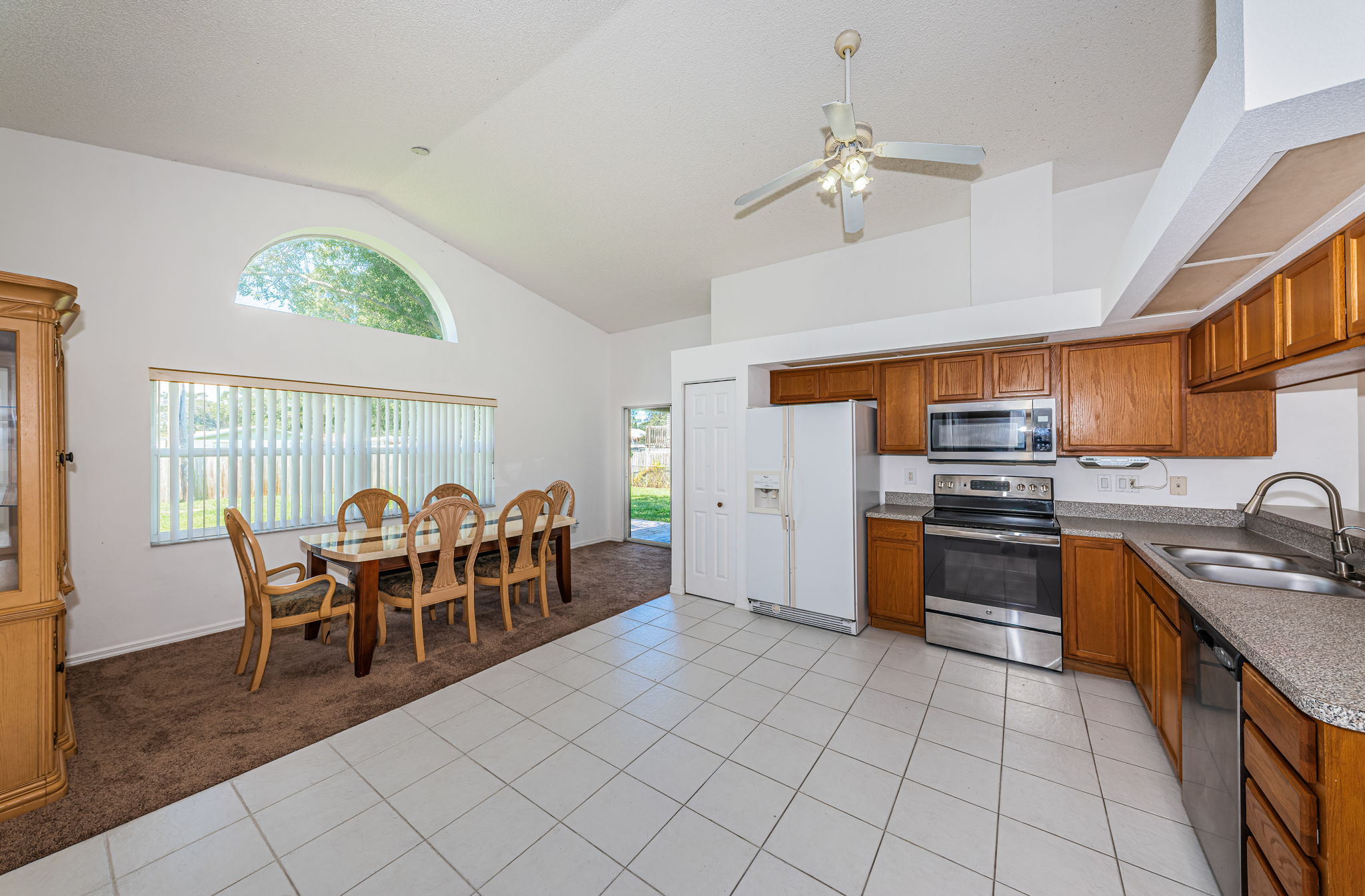 Kitchen 1-2