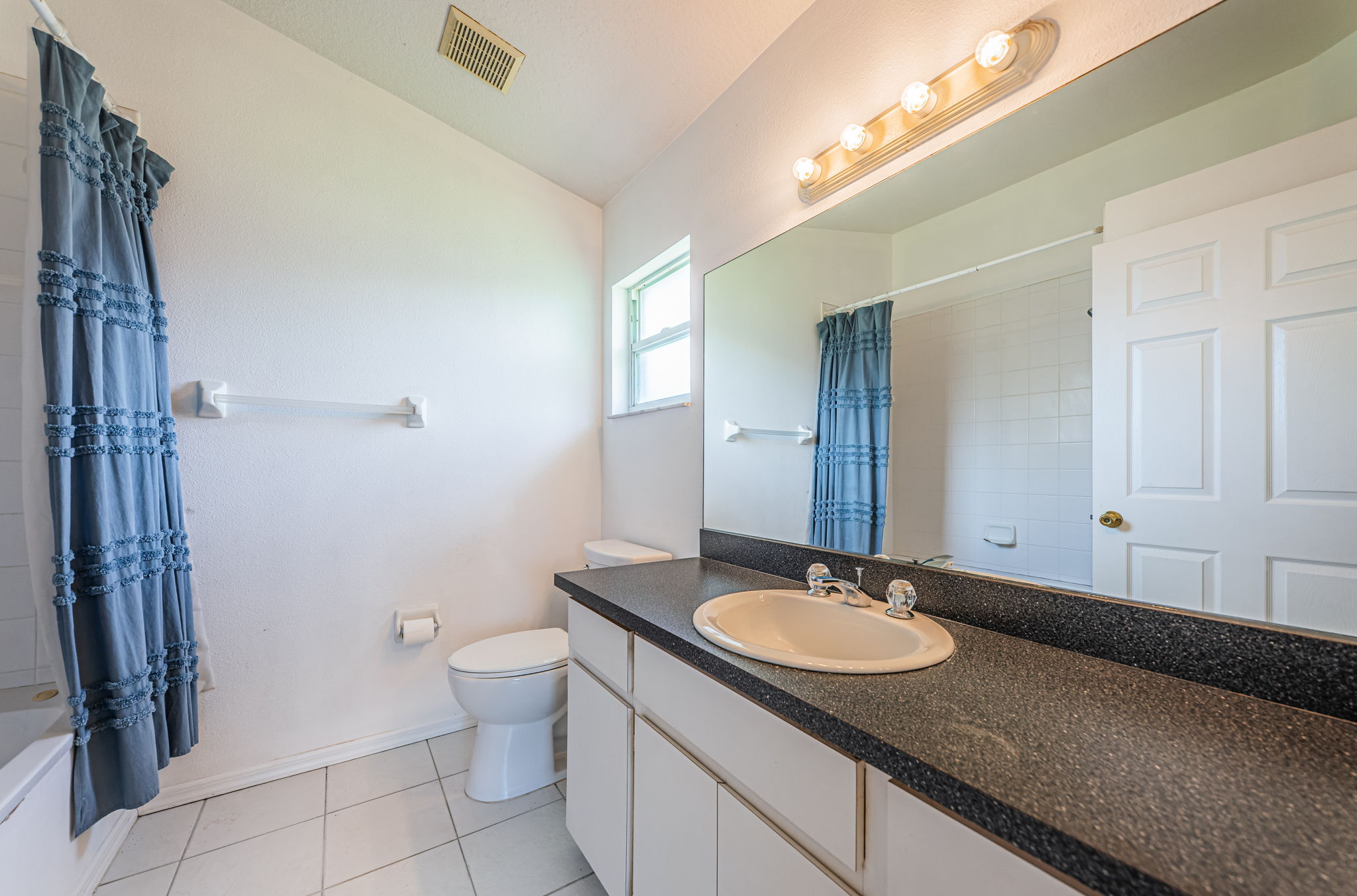 Primary Bathroom 1a