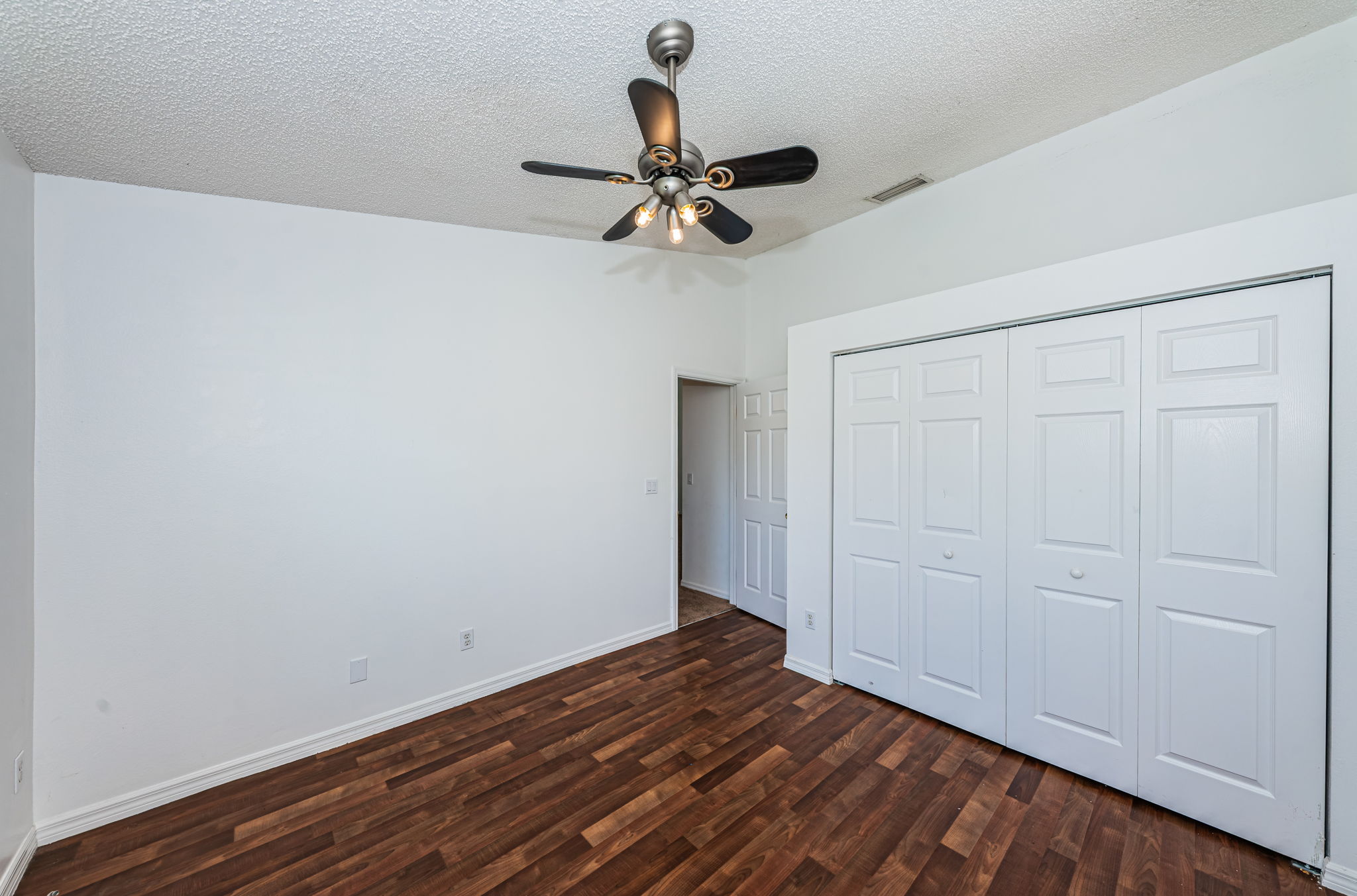 Bedroom 3b-2