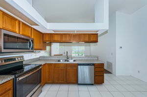 Kitchen 5-2