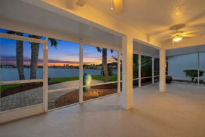 Lanai 1 of 3-dusk