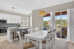 RS - Dining Room 1 of 4